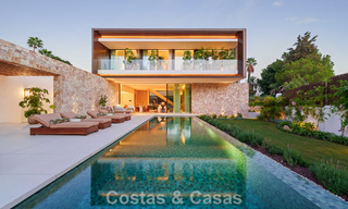 Geavanceerde luxevilla te koop in een rustige woonwijk op de Golden Mile van Marbella 787209 