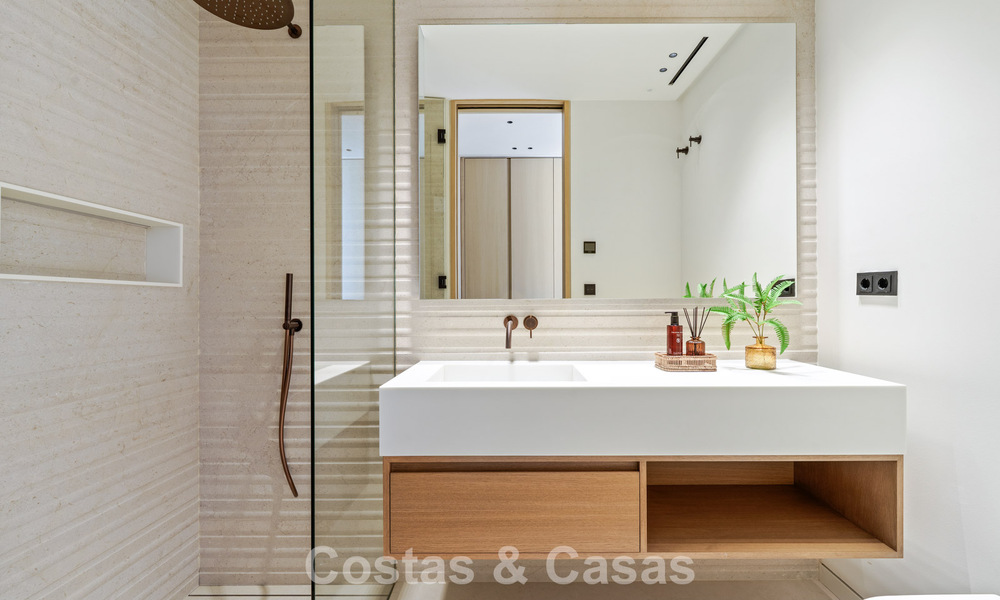 Geavanceerde luxevilla te koop in een rustige woonwijk op de Golden Mile van Marbella 787233