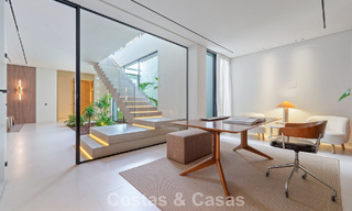 Geavanceerde luxevilla te koop in een rustige woonwijk op de Golden Mile van Marbella 787241 