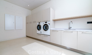 Geavanceerde luxevilla te koop in een rustige woonwijk op de Golden Mile van Marbella 787242 