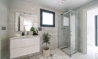 Gemoderniseerde villa te koop op loopafstand van voorzieningen en Puerto Banus, Marbella 787394 