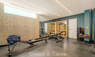 Gesofisticeerde villa met panoramisch uitzicht te koop, in een gated community in La Quinta, Marbella - Benahavis 787314 