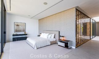 Exclusieve schakelvilla met zeezicht te koop in een vooruitstrevend complex met 24-uursbewaking op Marbella’s Golden Mile 787280 