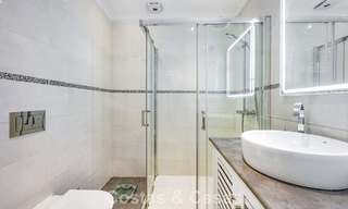 Ruim herenhuis te koop in een omheind strandcomplex aan de oostkant van Marbella 787535 