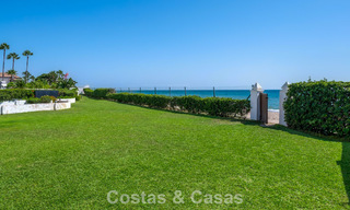 Ruim herenhuis te koop in een omheind strandcomplex aan de oostkant van Marbella 787536 