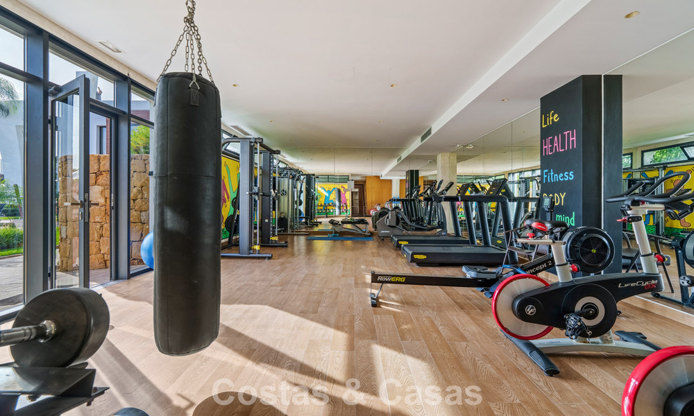 Luxe duplex appartement met zeezicht te koop in een eersteklas Sierra Blanca complex op Marbella’s Golden Mile 787597