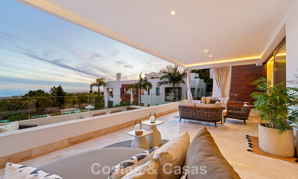 Luxe duplex appartement met zeezicht te koop in een eersteklas Sierra Blanca complex op Marbella’s Golden Mile 787599