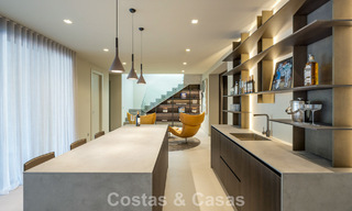 Instapklare, luxueuze, nieuwbouwvilla te koop in een prestigieus 5* golfresort in Marbella - Benahavis 787427 