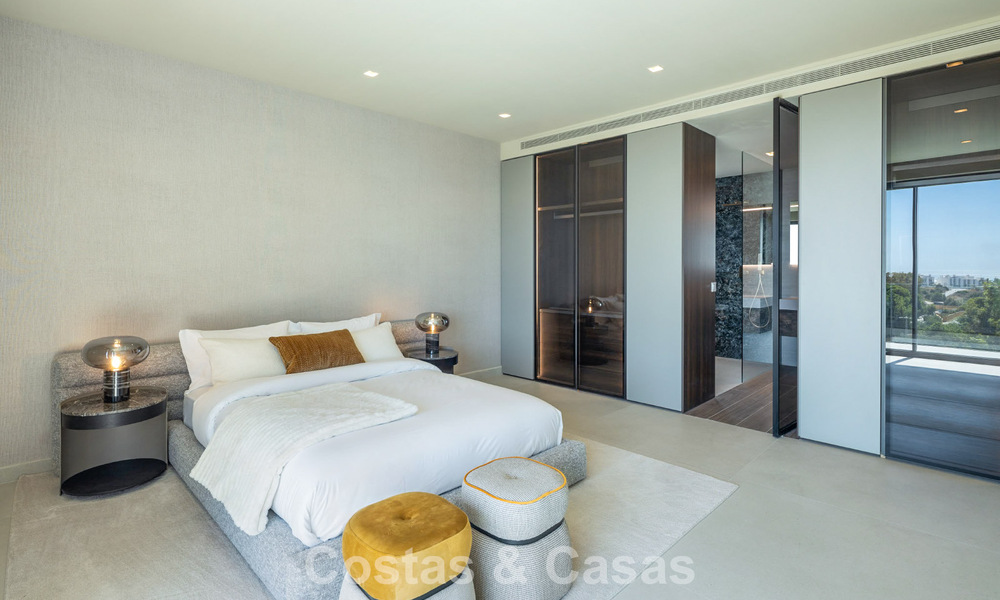 Instapklare, luxueuze, nieuwbouwvilla te koop in een prestigieus 5* golfresort in Marbella - Benahavis 787436