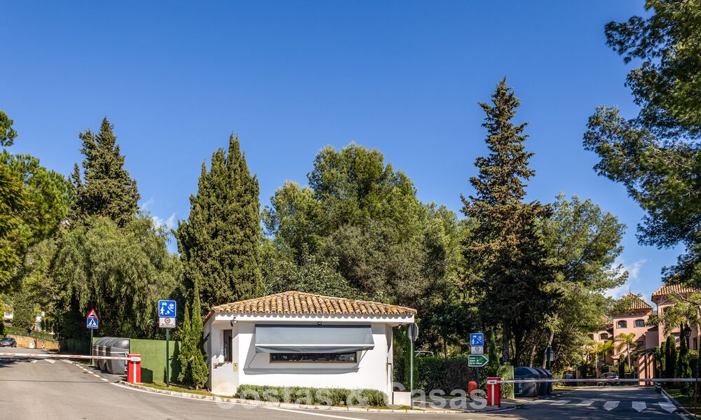 Voortreffelijke luxevilla te koop in het exclusieve Cascada de Camojan op Marbella’s Golden Mile 795101