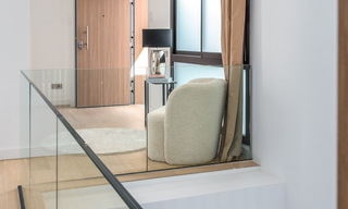 Moderne, halfvrijstaande woning te koop met een eigen zwembad, in een golfcomplex ten oosten van Marbella Centrum 787960 