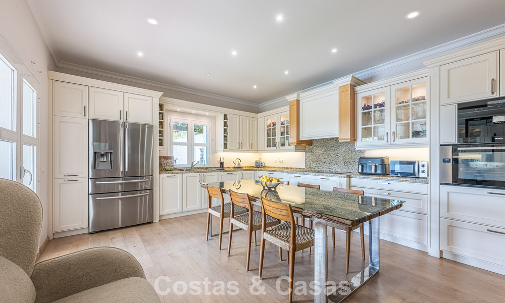 Mediterrane luxevilla met panoramisch uitzicht te koop genesteld in de groene heuvels van Marbella - Benahavis 789886