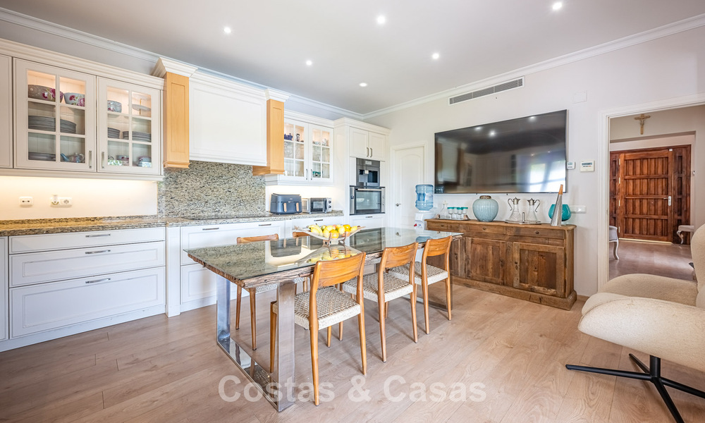 Mediterrane luxevilla met panoramisch uitzicht te koop genesteld in de groene heuvels van Marbella - Benahavis 789887