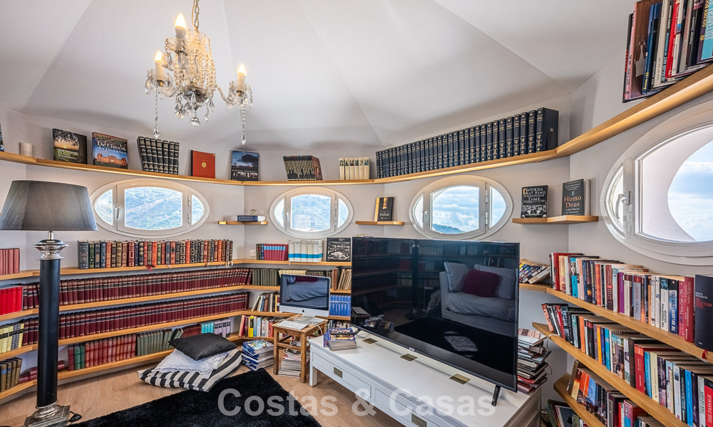 Mediterrane luxevilla met panoramisch uitzicht te koop genesteld in de groene heuvels van Marbella - Benahavis 789892