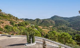 Mediterrane luxevilla met panoramisch uitzicht te koop genesteld in de groene heuvels van Marbella - Benahavis 789898 