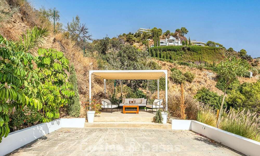 Mediterrane luxevilla met panoramisch uitzicht te koop genesteld in de groene heuvels van Marbella - Benahavis 789936