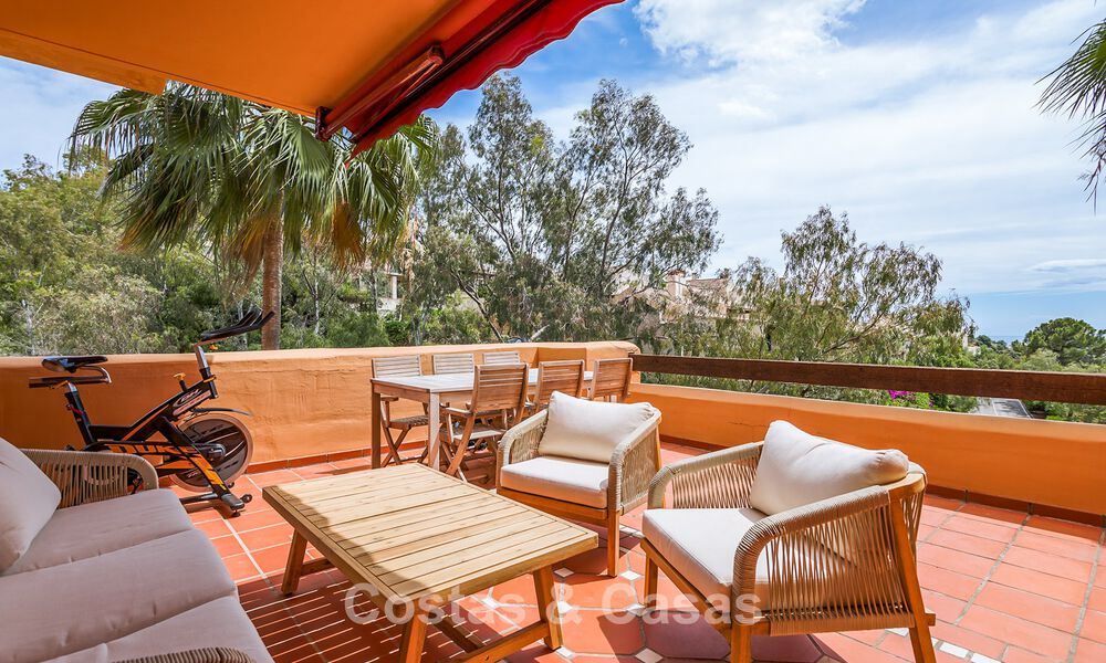 Instapklaar, ruim appartement met zeezicht te koop in Benahavis - Marbella 787868