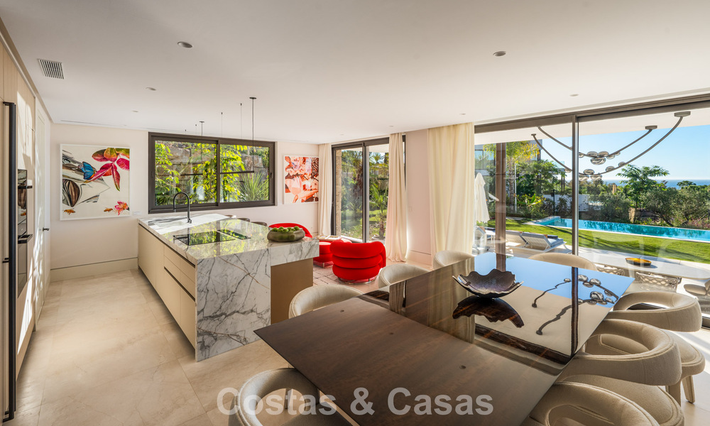 Instapklare, high-end designvilla met zeezicht te koop aan de Golden Mile van Marbella 788139
