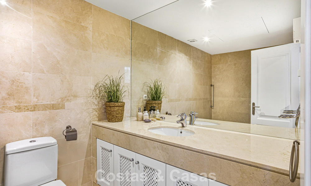 Appartementen te koop in een gated complex in Nueva Andalucia, Marbella 788749