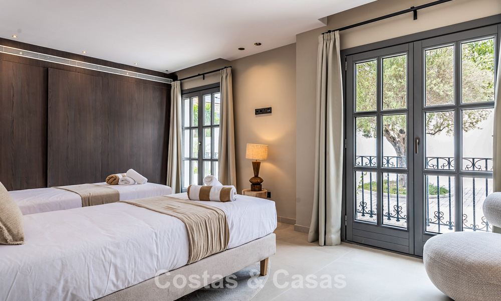 Prachtige luxevilla met tijdloze Andalusische architectuur te koop op de New Golden Mile tussen Marbella en Estepona 788339