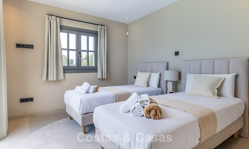 Prachtige luxevilla met tijdloze Andalusische architectuur te koop op de New Golden Mile tussen Marbella en Estepona 788341