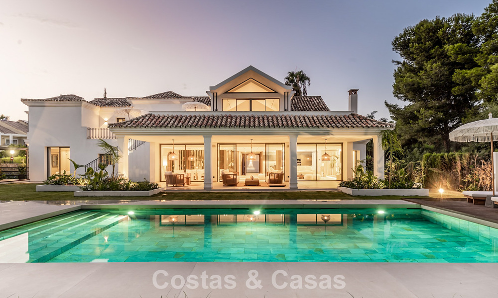 Prachtige luxevilla met tijdloze Andalusische architectuur te koop op de New Golden Mile tussen Marbella en Estepona 788371