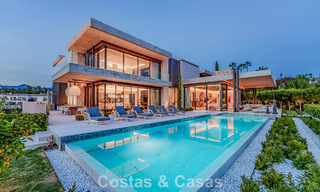 High-end luxevilla met panoramisch zeezicht te koop binnen een prestigieus resort, Benahavis - Marbella 788435 