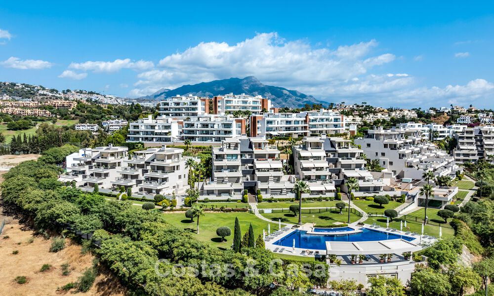 Hedendaags appartement met ruim hoekterras te koop in Marbella - Benahavis 788698