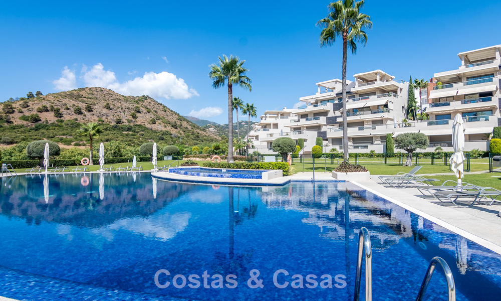 Hedendaags appartement met ruim hoekterras te koop in Marbella - Benahavis 788720
