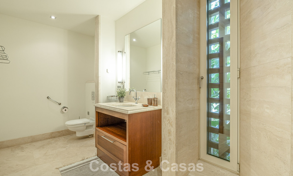 Instapklare, modernistische Spaanse villa te koop, omgeven door eersteklas golfbanen aan de Costa del Sol 788300