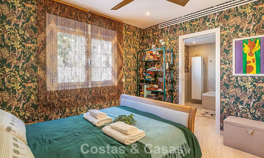 Ruime villa met mediterrane bouwstijl te koop in een gewilde urbanisatie van Marbella - Benahavis 788680