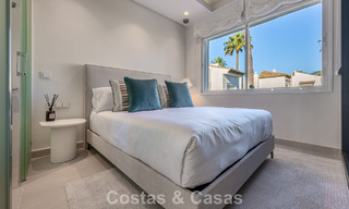 Gemoderniseerd appartement met zeezicht te koop in een strandcomplex op de New Golden Mile tussen Marbella en Estepona 788784 