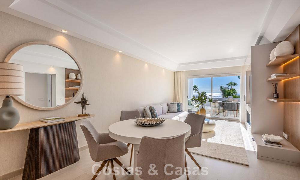 Gemoderniseerd appartement met zeezicht te koop in een strandcomplex op de New Golden Mile tussen Marbella en Estepona 788797