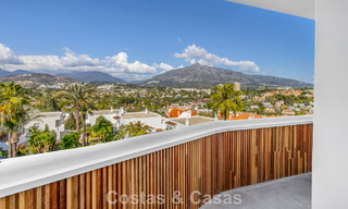 Eersteklas gerenoveerd appartement te koop op loopafstand van alles in Nueva Andalucia, Marbella 789725 