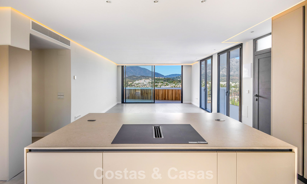 Eersteklas gerenoveerd appartement te koop op loopafstand van alles in Nueva Andalucia, Marbella 789736