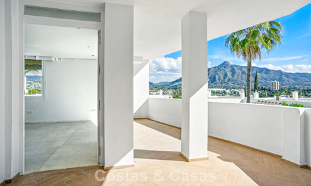 Luxueus appartement te koop met panoramisch uitzicht en op loopafstand van Puerto Banus in Nueva Andalucia, Marbella 789770