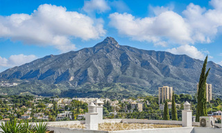 Luxueus appartement te koop met panoramisch uitzicht en op loopafstand van Puerto Banus in Nueva Andalucia, Marbella 789774 