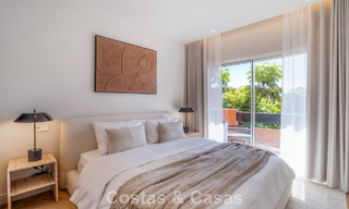 Duplex penthouse in Andalusische bouwstijl met een eigentijds interieur te koop in Nueva Andalucia, Marbella 789811 