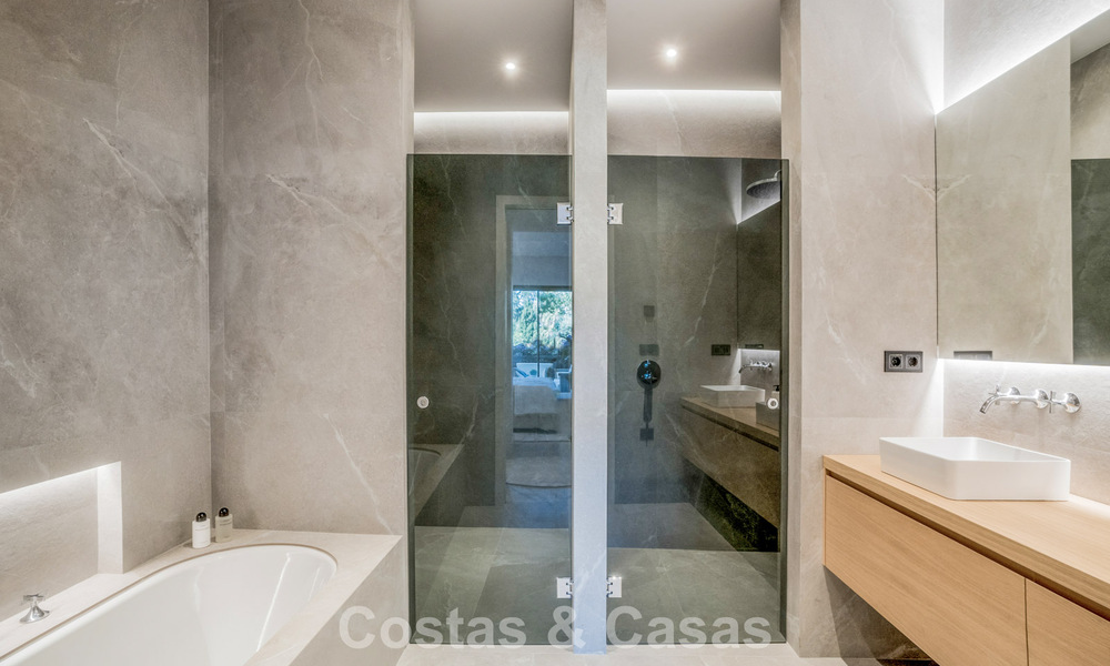 Modern gerenoveerd, appartement te koop in een gated luxecomplex in Sierra Blanca, Golden Mile, Marbella 789850