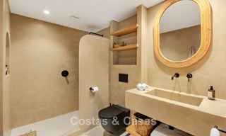 Gelijkvloers luxe appartement te koop op een steenworp van het strand in Elviria, Marbella 789232 