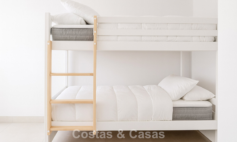 Gerenoveerd luxe appartement te koop op een steenworp van het strand en het centrum van Puerto Banus, Marbella 789020