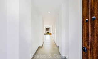 Gerenoveerd luxe appartement te koop op een steenworp van het strand en het centrum van Puerto Banus, Marbella 789038 