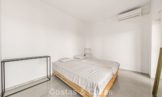 Authentieke Mediterrane villa met een modern interieur en magnifiek zeezicht te koop in Estepona West 789008 