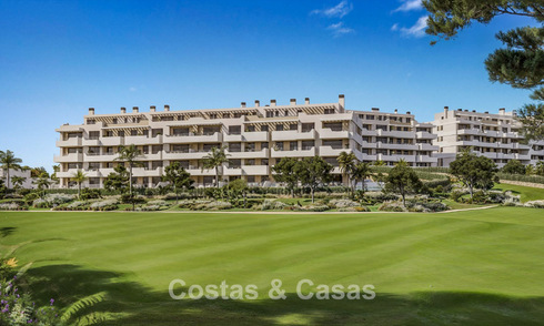 Eigentijdse nieuwbouwappartementen te koop grenzend aan de golfbaan in Mijas, Costa del Sol 791144