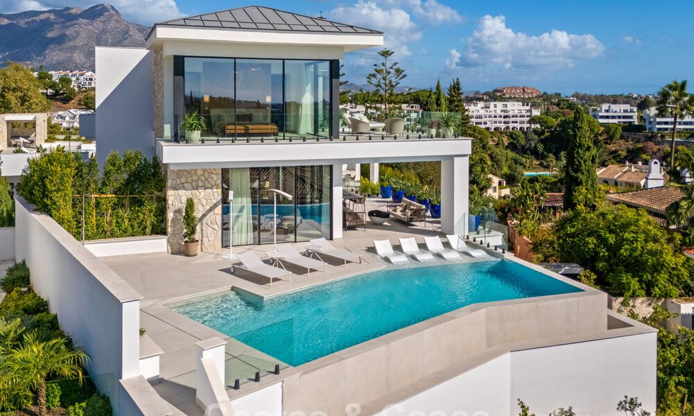 Modern-Mediterrane luxevilla te koop binnen een gated toonaangevende gemeenschap in La Quinta, Benahavis - Marbella 789457