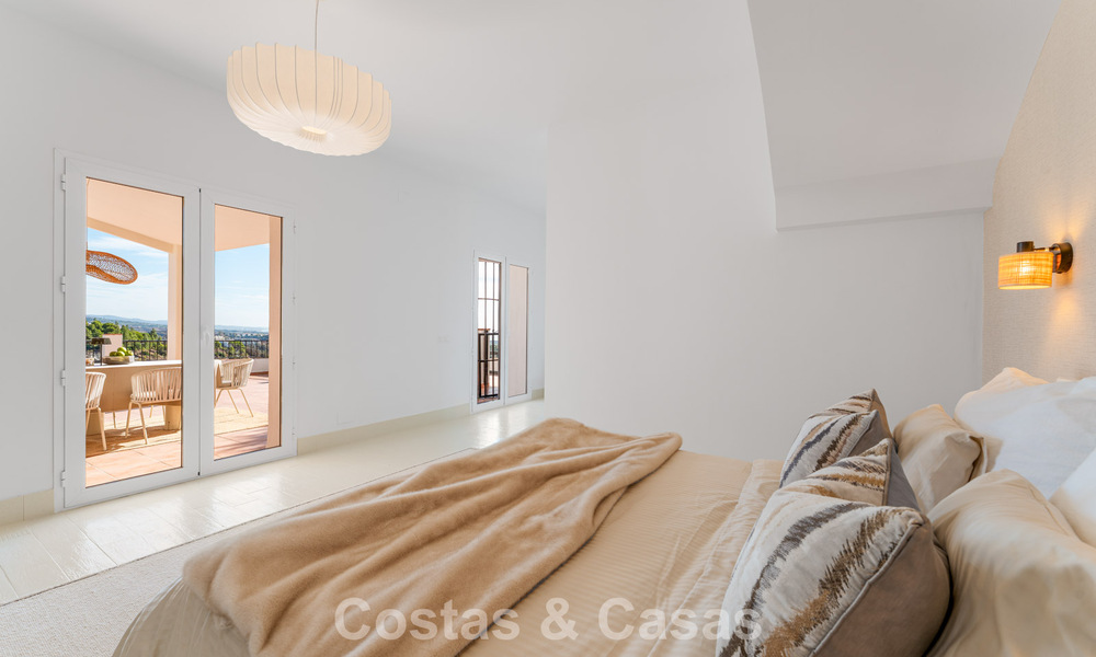 Elegante Andalusische luxevilla met tijdloze charme te koop in El Madroñal, Marbella - Benahavis 789540