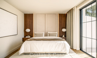 Modern-Mediterrane villa met zeezicht te koop in een geprefereerde wijk van Nueva Andalucia, Marbella 789658 