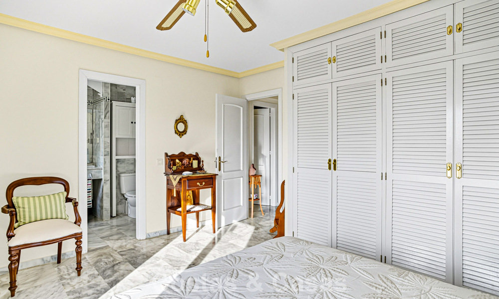 Ruim herenhuis te koop in een charmante gated community aan de Golden Mile van Marbella 789971