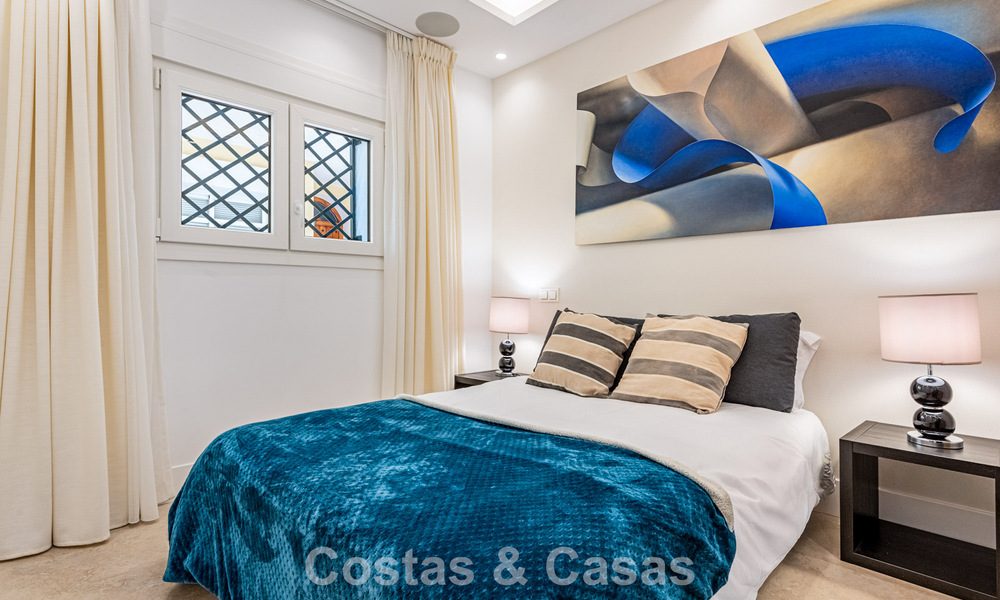 Ruim, modern gerenoveerde rijwoning te koop in het hartje van Nueva Andalucia’s golfvallei, Marbella 789977