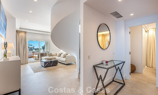 Ruim, modern gerenoveerde rijwoning te koop in het hartje van Nueva Andalucia’s golfvallei, Marbella 789979 